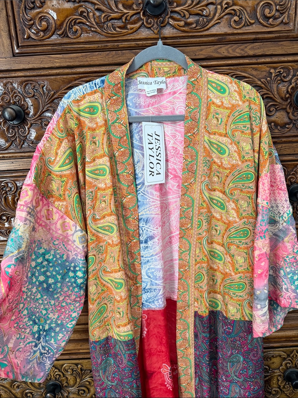 Jessica Taylor Multicolor Paisley Kimono Robe - Red & Pink